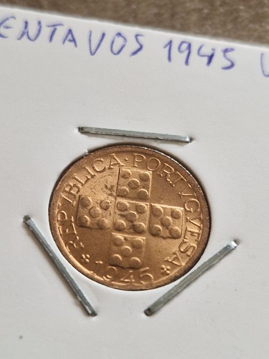 Moeda de X centavos 1945 não circulada
