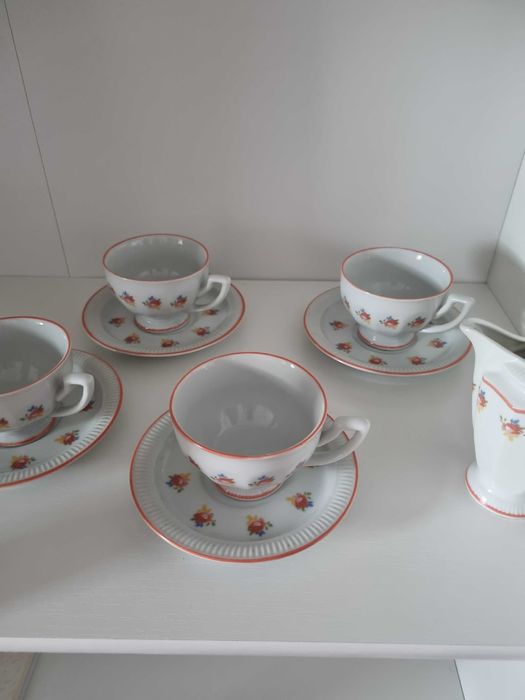 Porcelanowy Serwis do Kawy