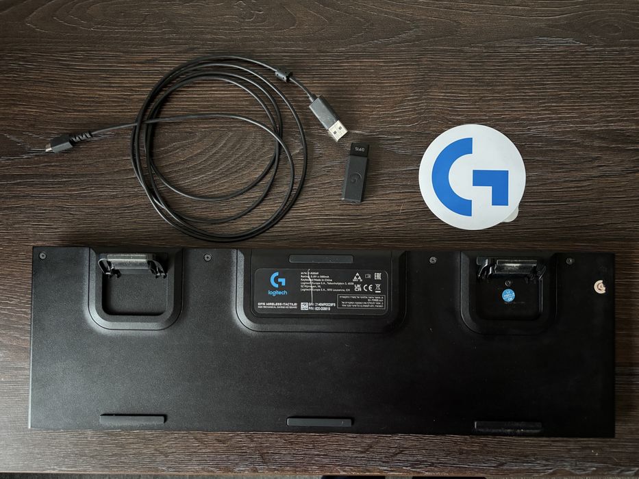 Клавіатура Logitech G915 Tactile Lightspeed RGB