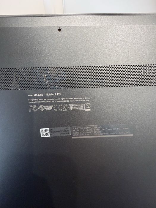 ASUS Zenbook 14 (UX425EA) i7 1TB 16GB RAM como novo, sem marcas de uso