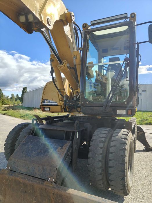 Koparka kołowa Cat 315C