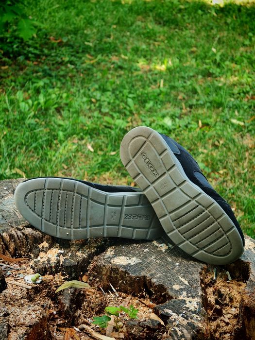 Кросівки Geox 45 розміру