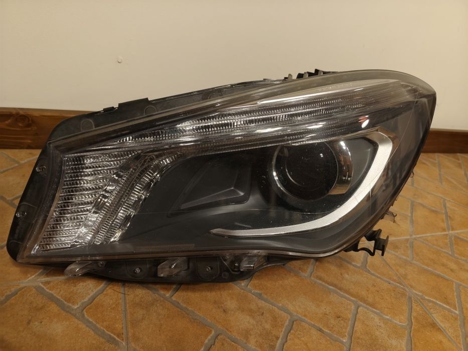 Farol Mercedes CLA w117 xénon Ils direcional
