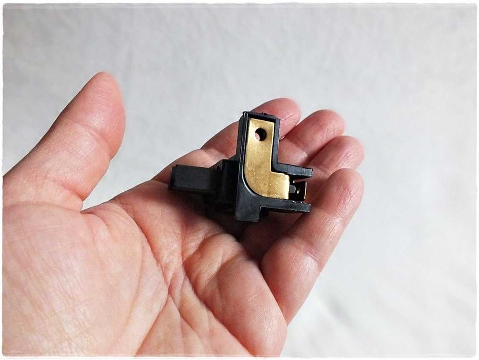 Złoty Szczotkotrzymacz alternatora do Ursus C-330 C-360 C-360-3P