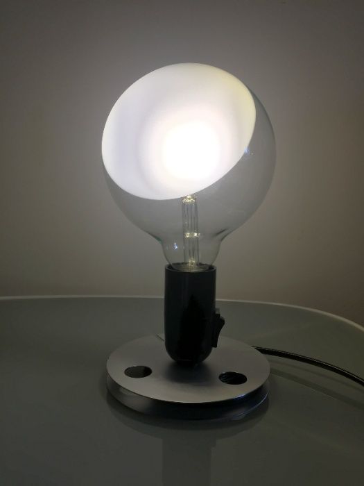 Candeeiro de mesa lampadina, preto de Achille Castiglioni 1972