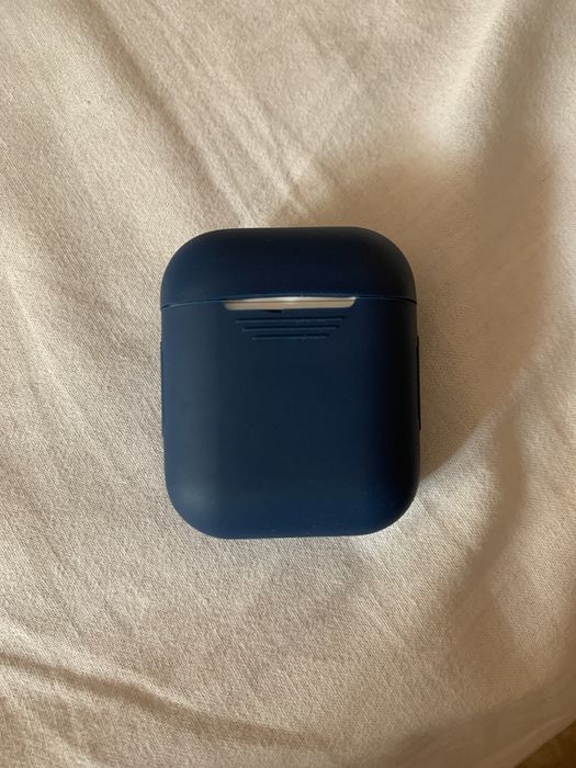Чехол на AirPods