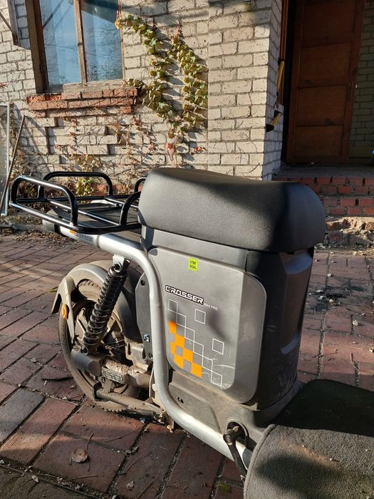 Электроскутер crosser max pro 1200 w с шлемом и защитой