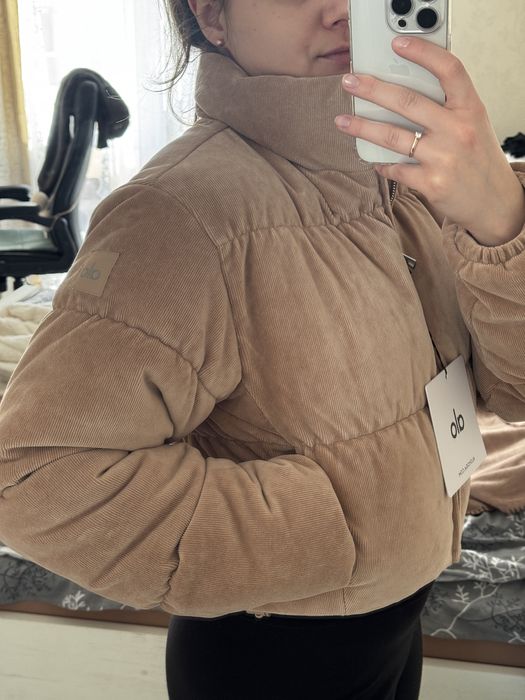 Куртка весна/осінь Alo Yoga Woman Dreamy Puffer