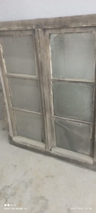 Sprzedam stare okno zabytkowe w dobrym stanie