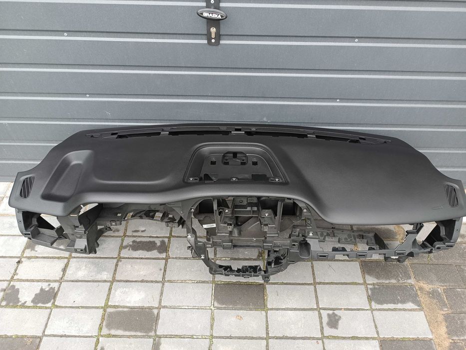 deska kokpit konsola VW PASSAT B8 regeneracja