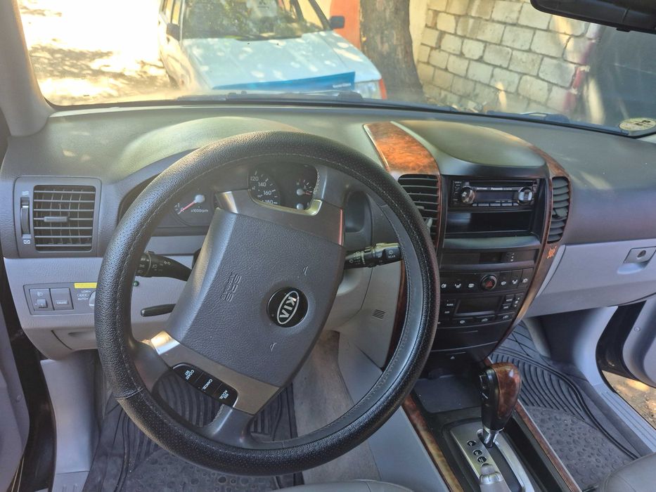 Продам Kia Sorento