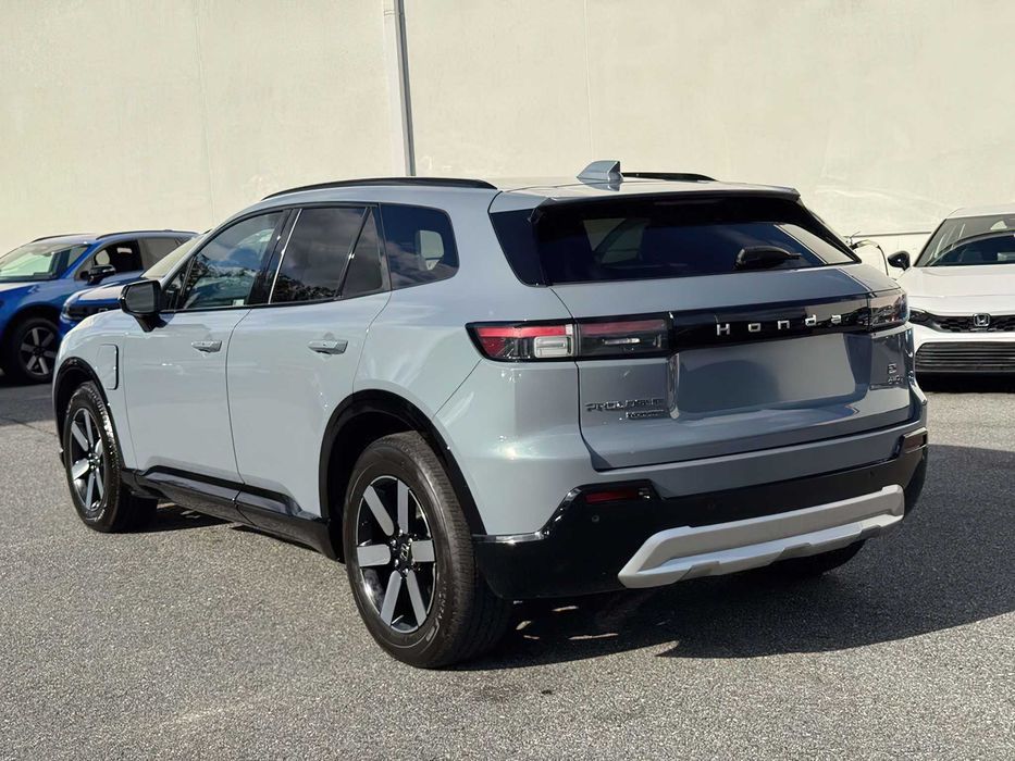 Honda Prologue Touring      2024