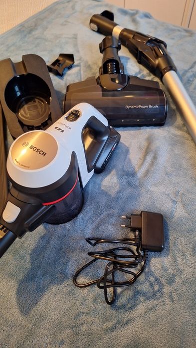 Aspirador vertical Bosh Ultimate 7