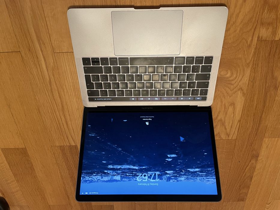 MacBook Pro - Intel I5 - 16GB RAM
