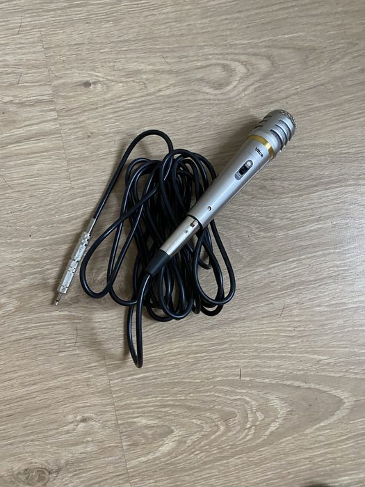Мікрофон Vitek VT-3830 для караоке