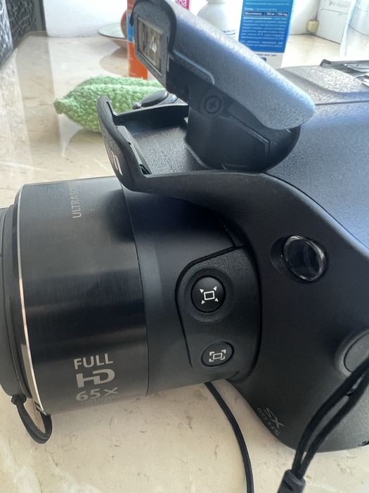 Ультразум-камера Canon PowerShot SX60HS