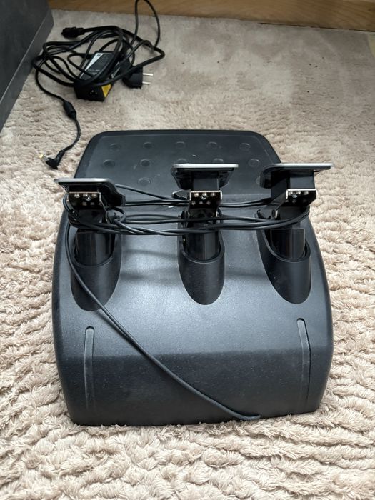 Kierownica logitech g 27