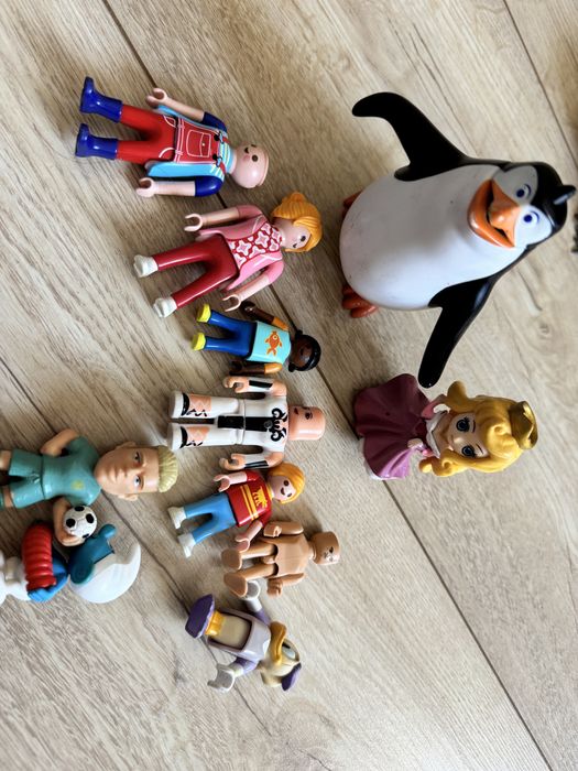 Іграшки макдональдз