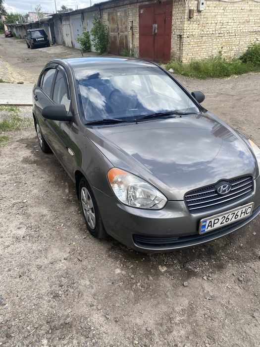 Hyundai Accent 2010
