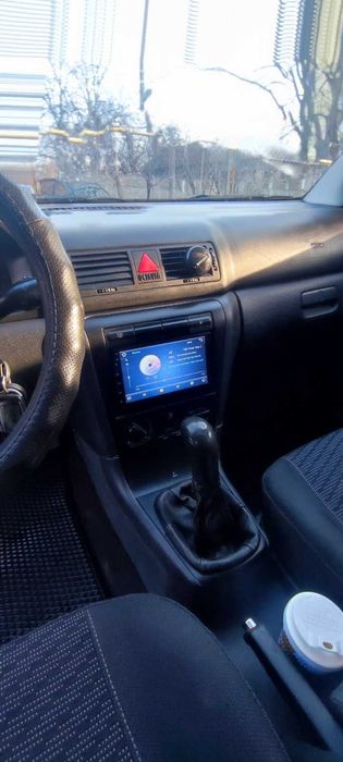 Шкода Октавия 1.8 т