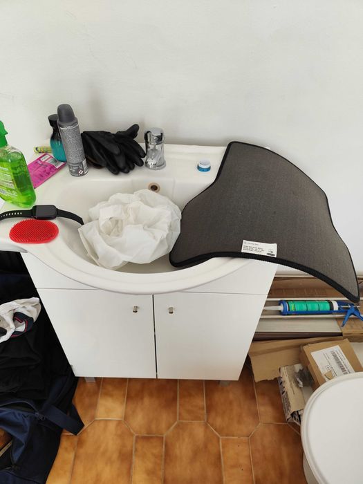 Móvel com lavatório