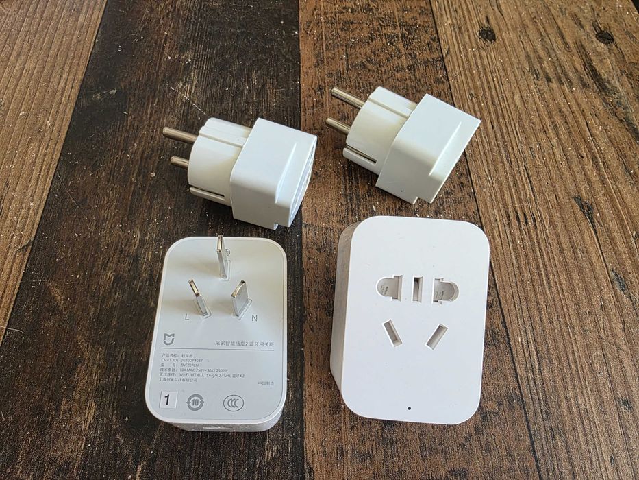 Розумна Wi-Fi розетка Xiaomi Mi Smart Socket 2 Bluetooth Gateway Edition BHR4151CN (ZNCZ07CM)