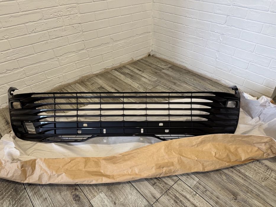 Решетка бампера Camry 70
