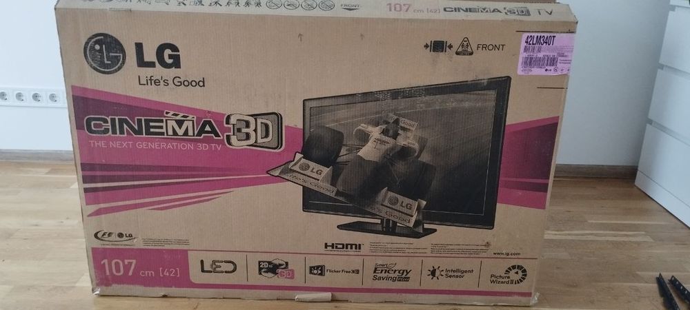 Телевізор     LG