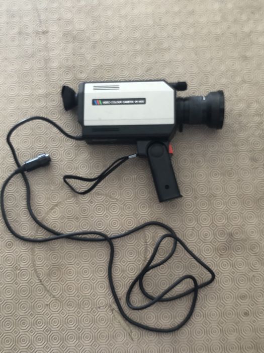 Câmera Philips Video Colour Camera VK4100