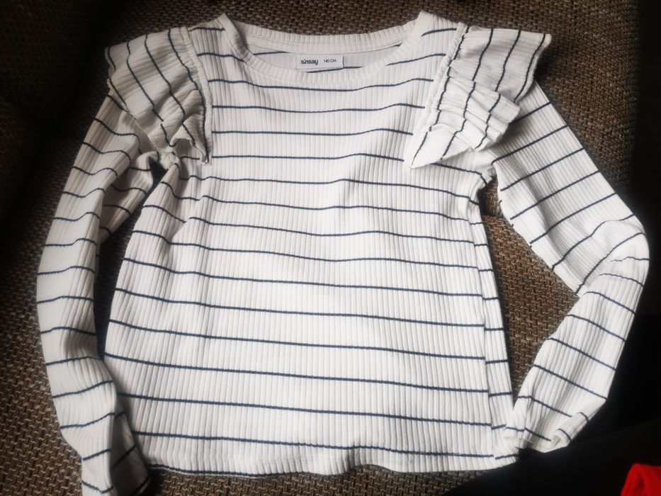 Biała bluzeczka sinsay 140 cm