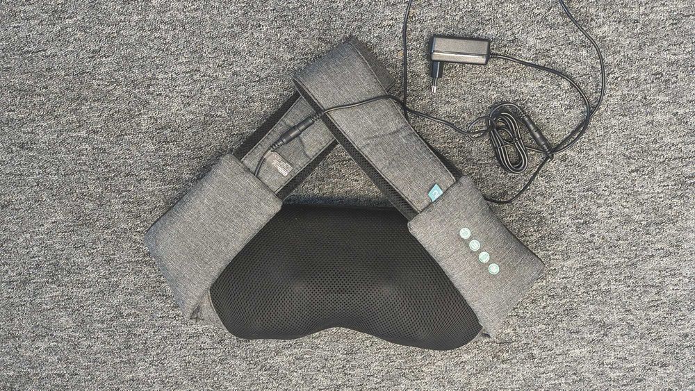 Elektroniczny pas do masażu Aptonia