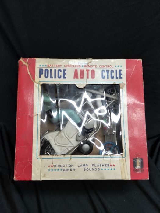Brinquedo antigo, mota Bandai