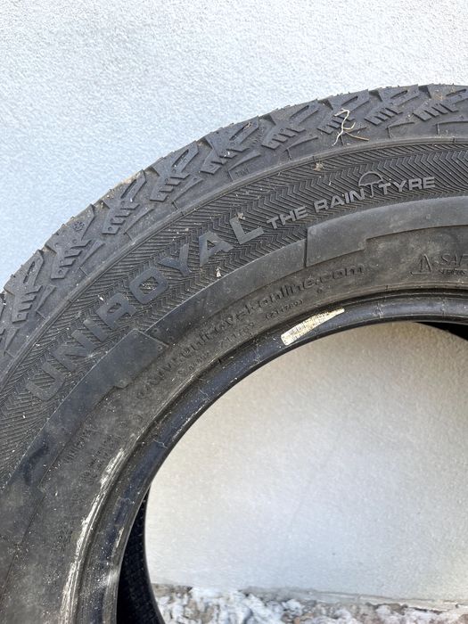 Pneus 205/70 R 15