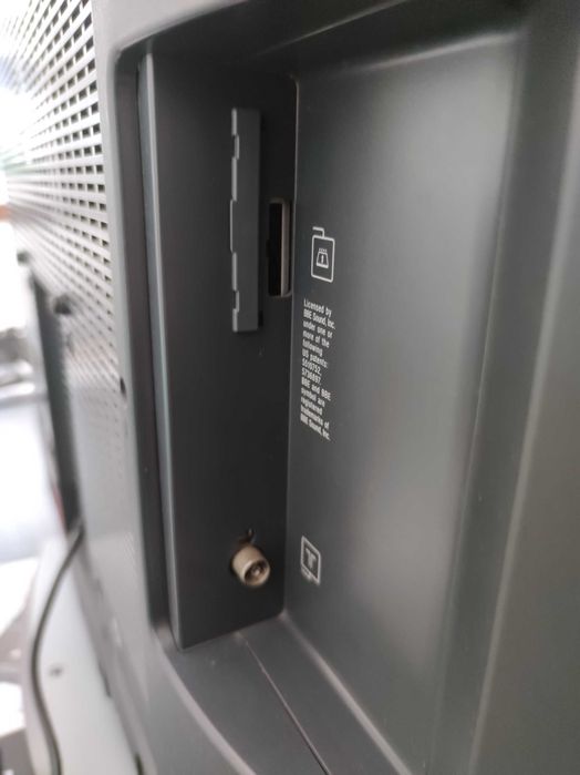 Televisão Sony LCD 32 polegadas (81cm) KDL-32S2020