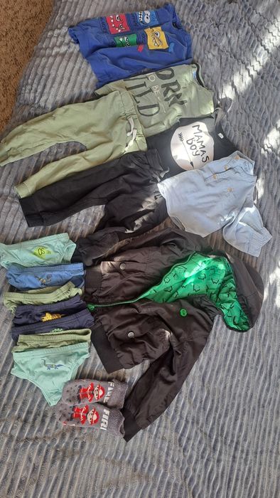 Zestaw ubrań dla chlopca 98 kurtka Reserved