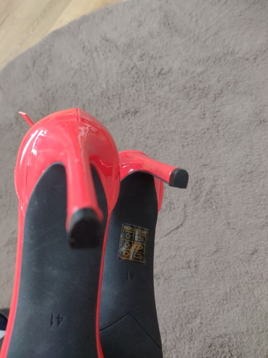 Szpilki sandały nowe czerwone 41