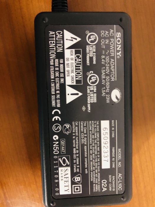 Відеокамера SONY.