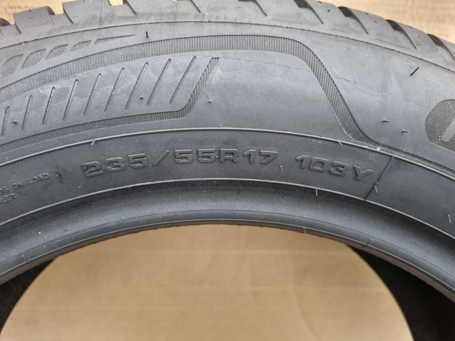 Opony Całoroczne 235/55/17 103Y GoodYear Vector 4Seasons Gen-3 Rok2023