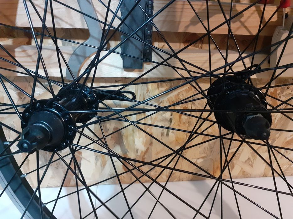 Нові колеса під V-brake. Розмір 26 и 28".