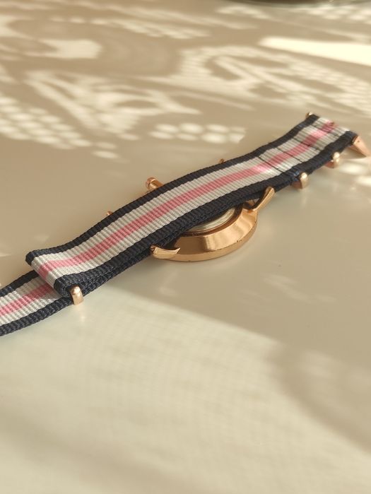 Zegarek damski Geneva Platinum w stylu Daniel Wellington