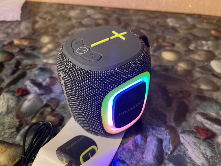 Портативна колонка Hopestar P66 TWS та світломузика 5W 1500Mah