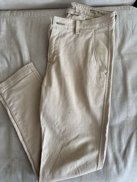 Calças Levi’s Chino Slim Taper Bege 30x30