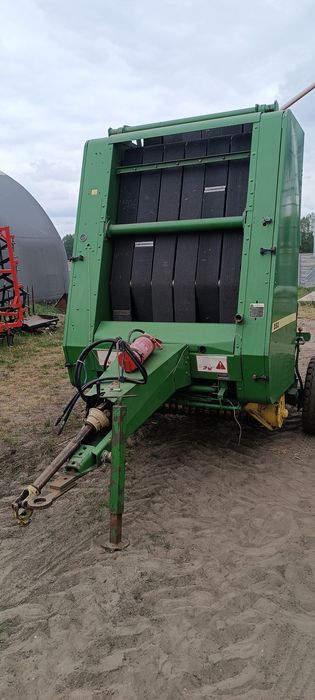 Prasa John Deere 550