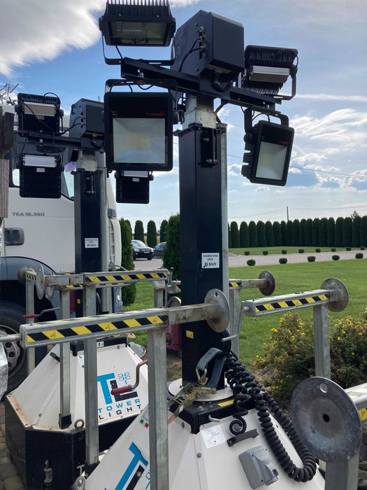 Lampa oświetleniowa TOWER LIGHT.  Wieża oświetleniowa. LEDVANCE LED