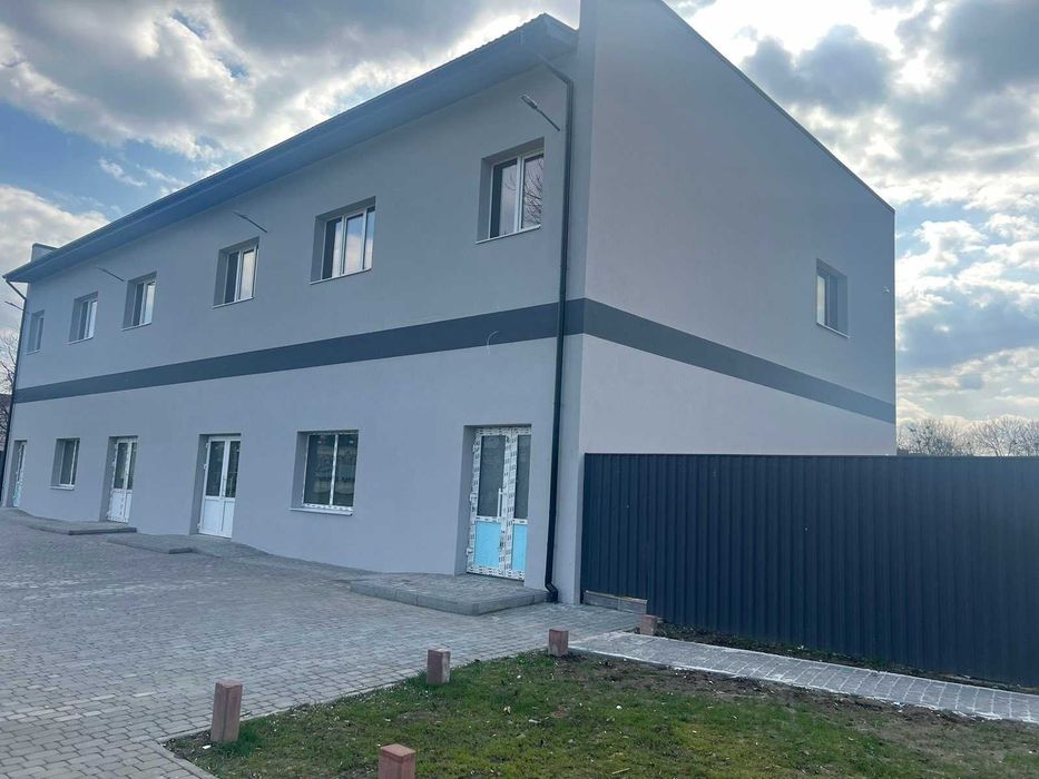 продаж комерційної нерухомості
