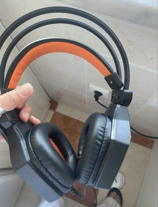 Auscultadores como novos