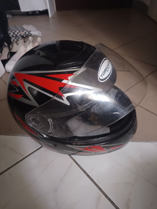 Sprzedam kaski motocyklowe