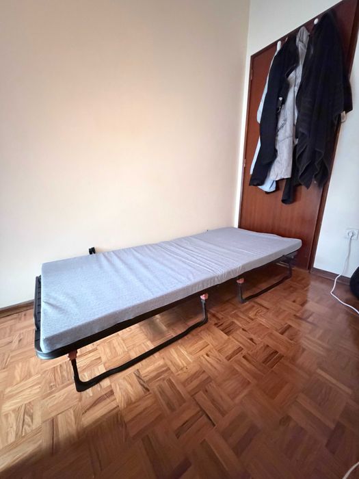 Cama Dobrável Preta