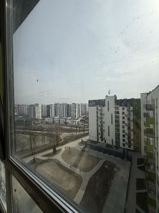 Продаж 2 тижня - далі розбляться документи- наразі переуступка. Вигідний варіант сирця: 2-кімнатна в ЖК Millennium з озером і горами з вікон