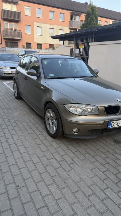 BMW  116i  продам
